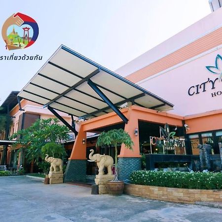 City Park Hotel Phatthalung Exterior photo