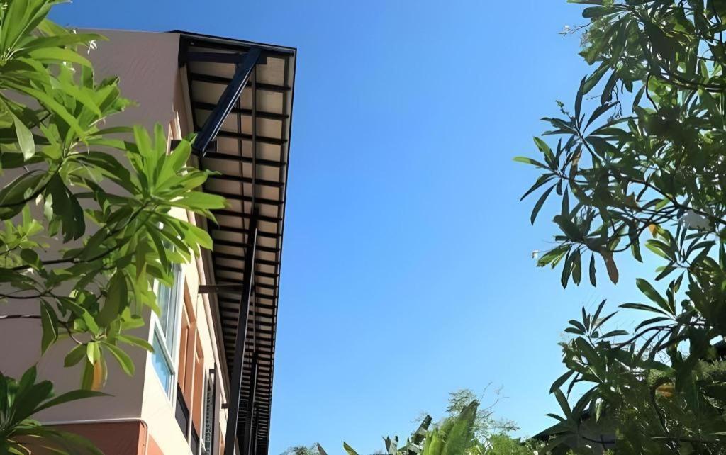 City Park Hotel Phatthalung Exterior photo