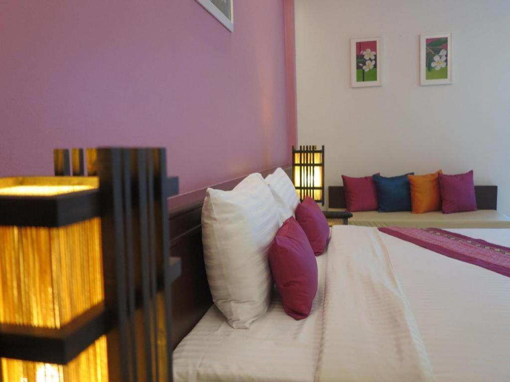 City Park Hotel Phatthalung Exterior photo