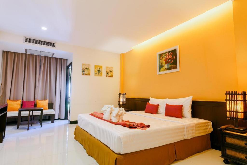 City Park Hotel Phatthalung Exterior photo