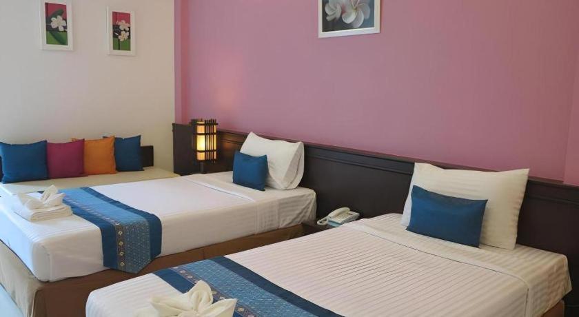 City Park Hotel Phatthalung Exterior photo