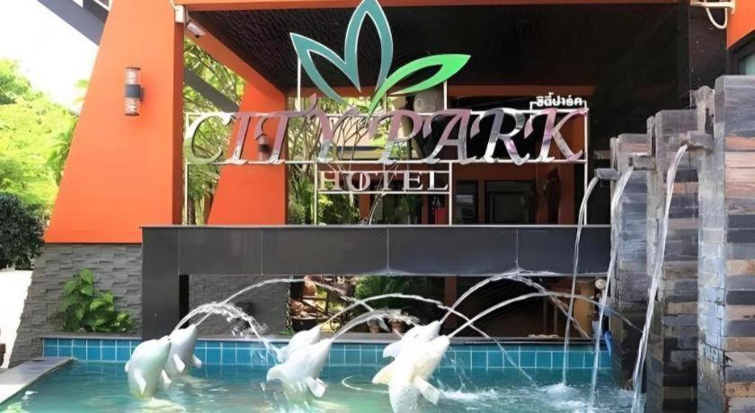 City Park Hotel Phatthalung Exterior photo