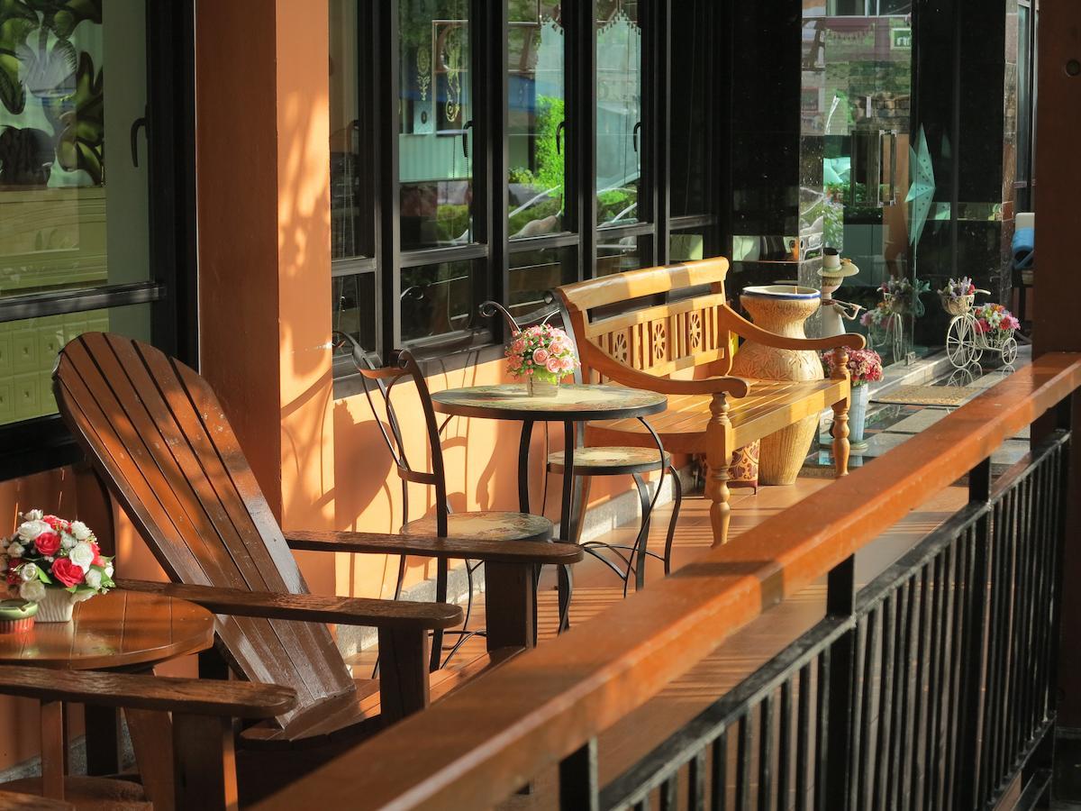 City Park Hotel Phatthalung Exterior photo
